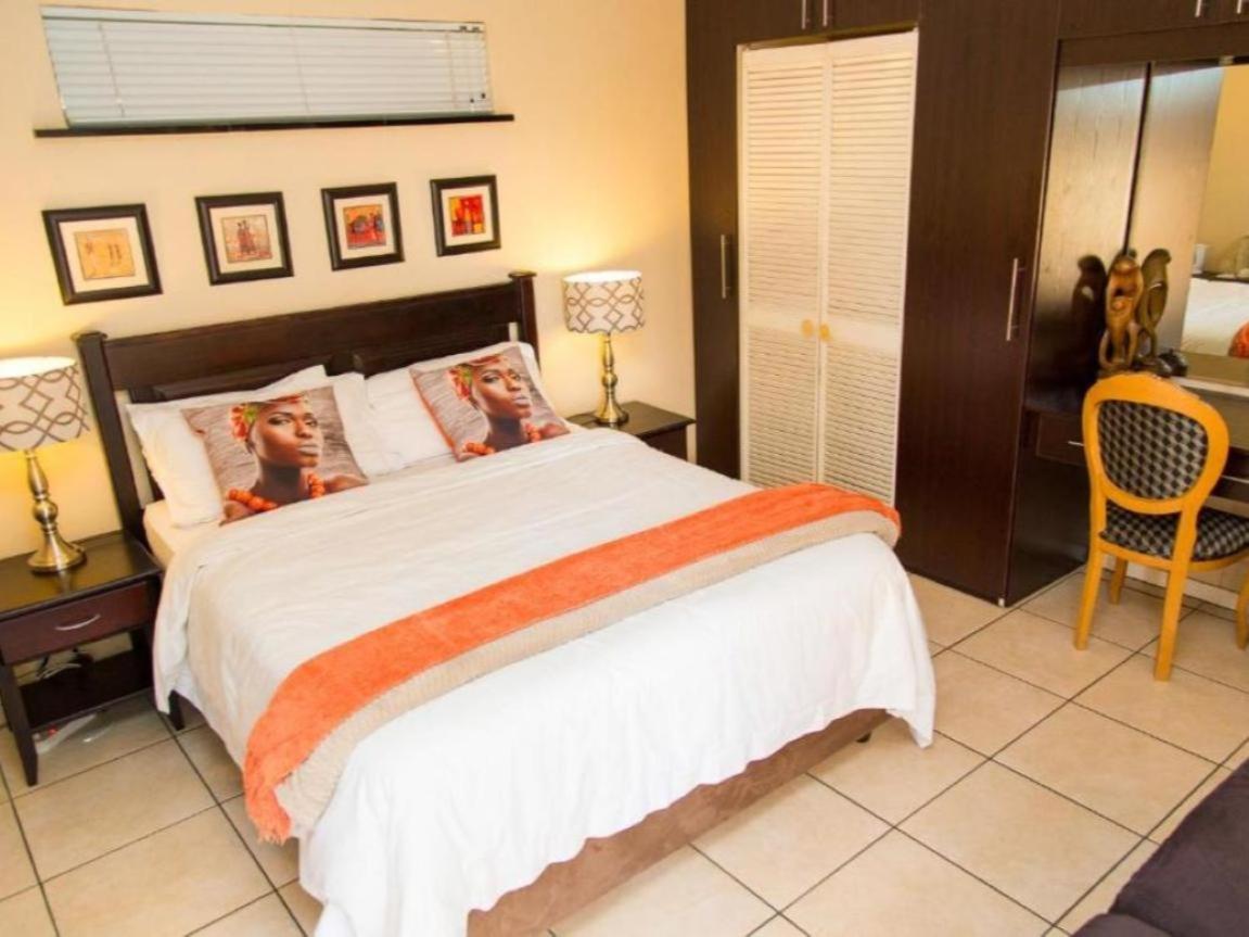 Sollunaa Guesthouse Sandton Zimmer foto